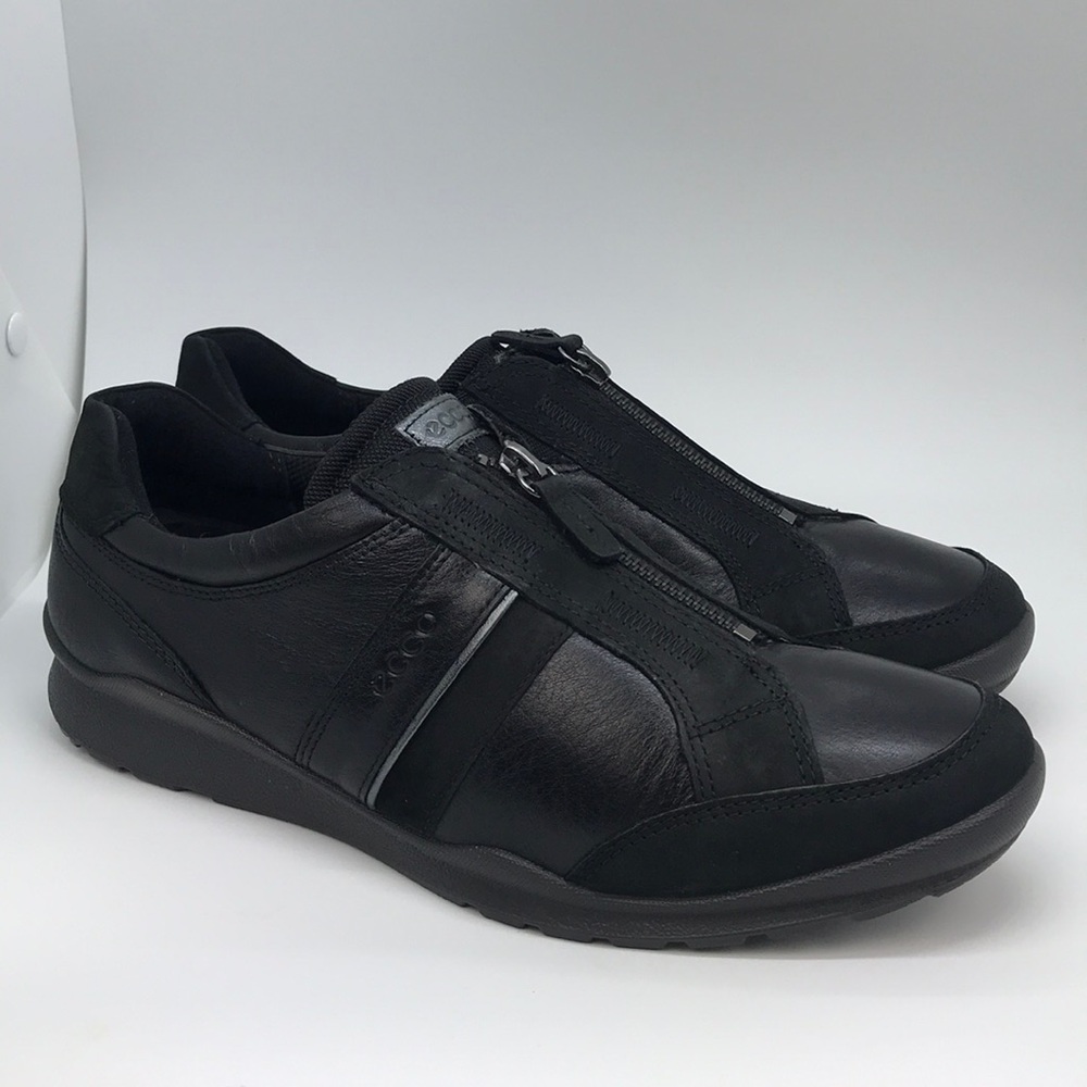 Women’s Ecco Mobile III ZIP Shoe 10-10.5